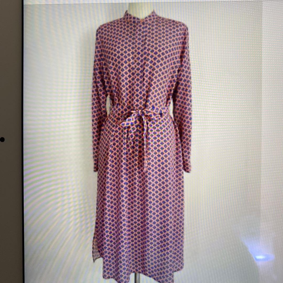 MAXMARA. WEEKEND. ピュアシルクワンピース