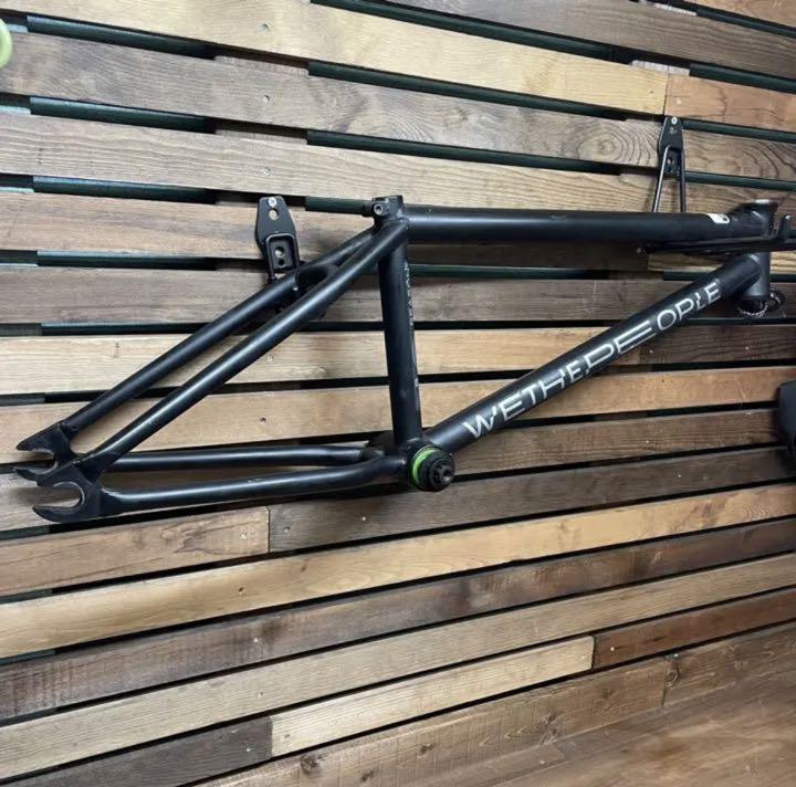シルバーアロー。ウィーザピープル　リーズン フレームBMX 20 2021