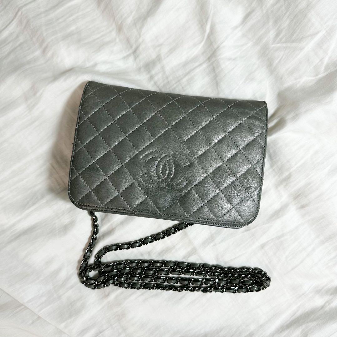 CHANEL チェーンウォレット デカココ シルバー グレー ショルダーバッグ