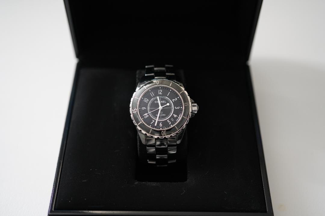 CHANEL シャネル J12 セラミック H0685